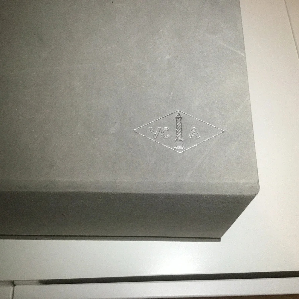 Authentic Van Cleef & Arpels VCA‎ Gray Gift Jewelry Presentation Storage Box